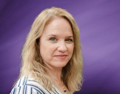 Rachel Harrison, host of The Mental Health Evolution Podcast